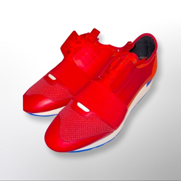 Balenciaga - Picture 2 of 8